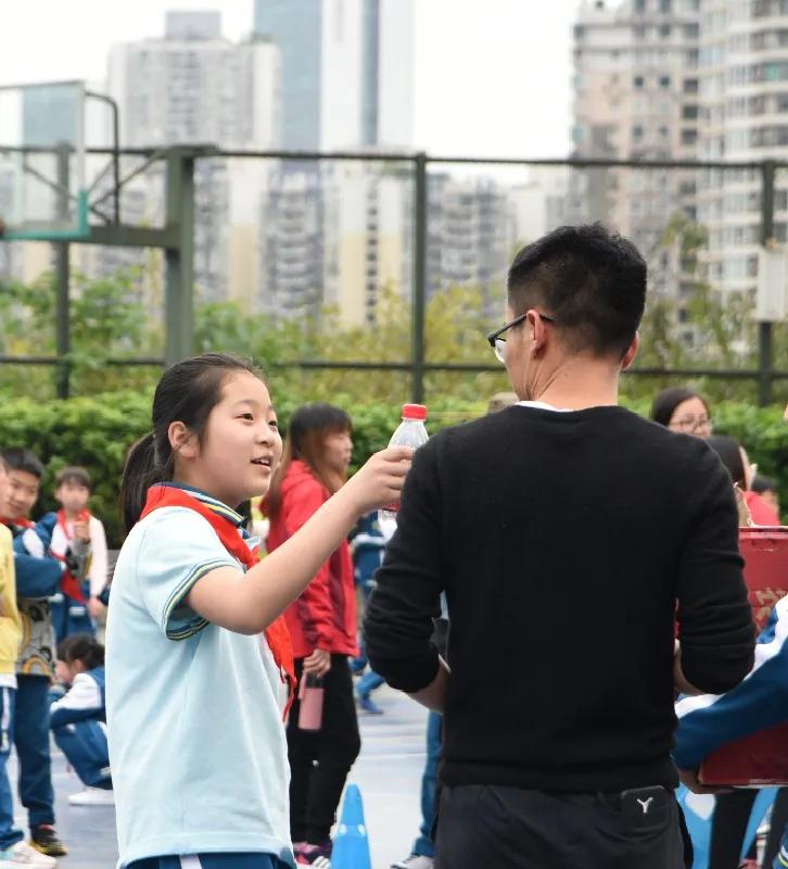 强健体魄展青春风采,锦绣小学活力操