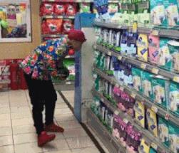 搞笑白色连衣裙视频,搞笑gif第356期