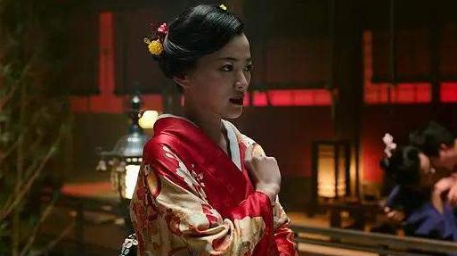 《解语花》：血的教训告诉你，一定别让闺蜜认识你对象