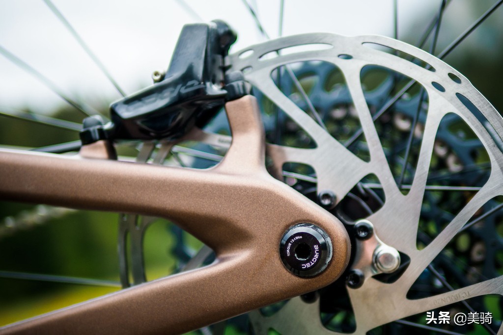 来电了！170mm猛兽SantaCruzBullit评测