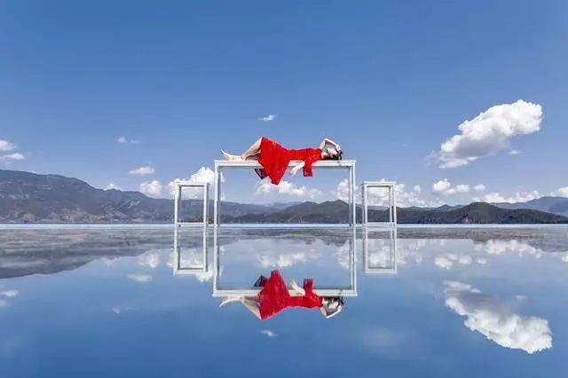 这7个胜似人间仙境的湖泊，和你的TA来这里共度余生！