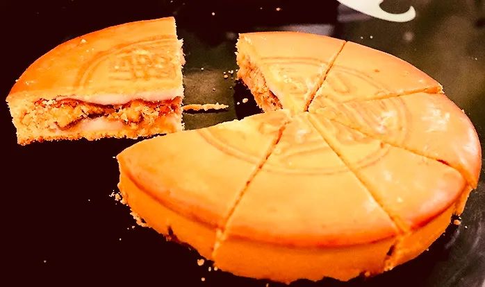 五仁月饼跌落神坛,五仁月饼惨遭淘汰