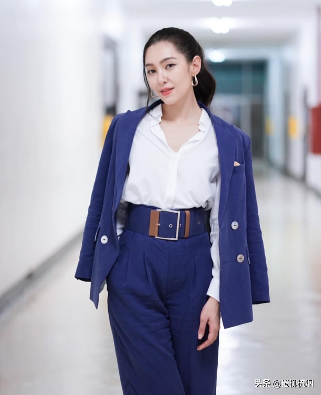 泰星bella整过容吗,泰星bella与月亮