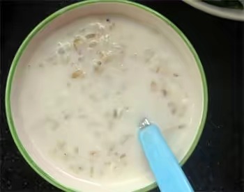 煮肉时有大量泡沫是什么原因,煮粥起大量的沫怎么解决