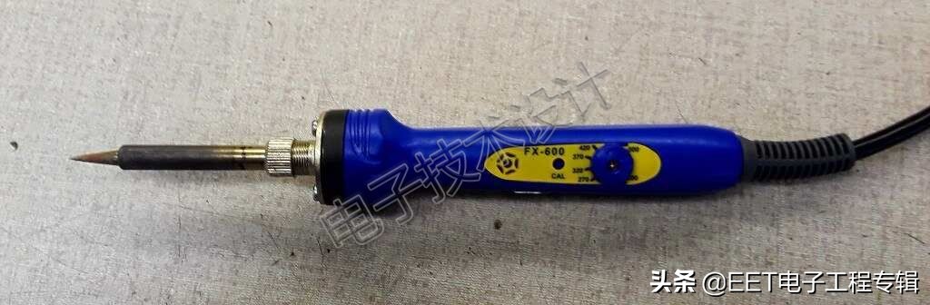 一个电烙铁，竟然带微控制器和加速度计？