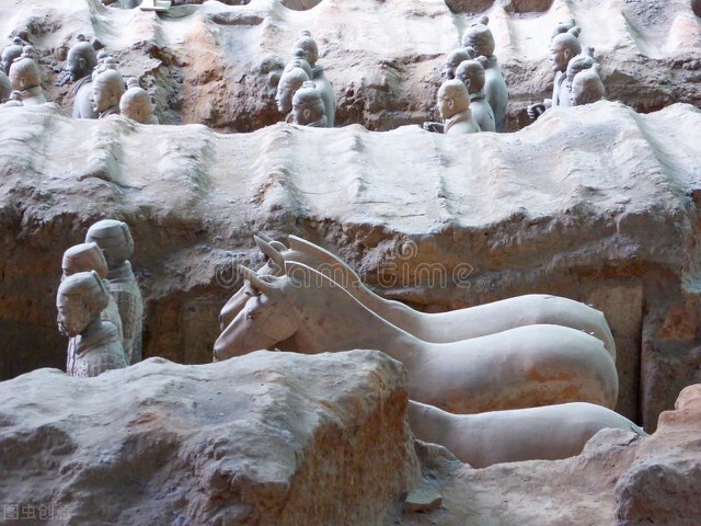 曹植表达舍身报国视死如归的诗句,曹植寄身于草野