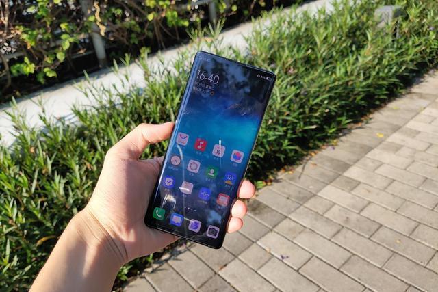 vivonex3有什么特别的地方,用了两年的vivonex3