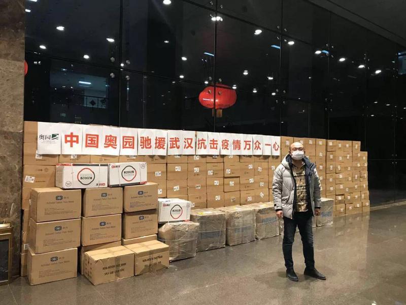 新时代文明实践与基层防疫 (防疫中的新时代文明实践志愿者)