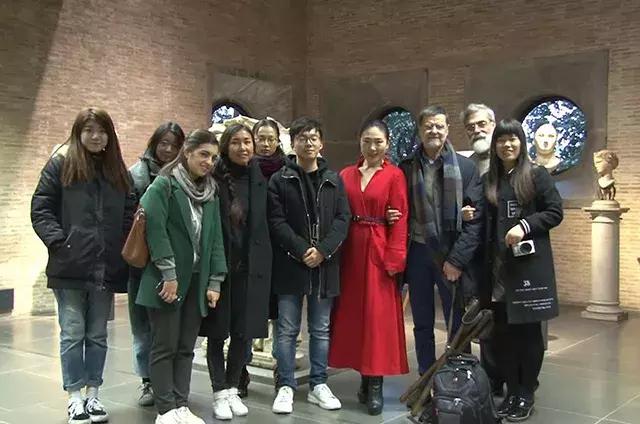 婀栨花涓鏍″弸,鏃犻敗婀栨花涓鏍″弸