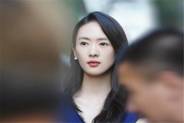 张国立向童瑶道歉,童瑶和张国立同台