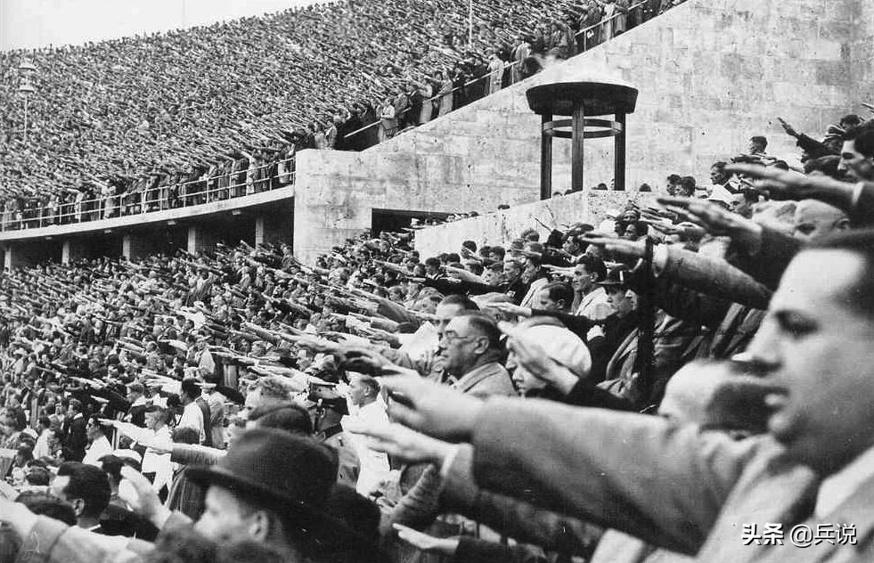 拳击手比赛中倒地猝死,拳击手闯入奥运决赛