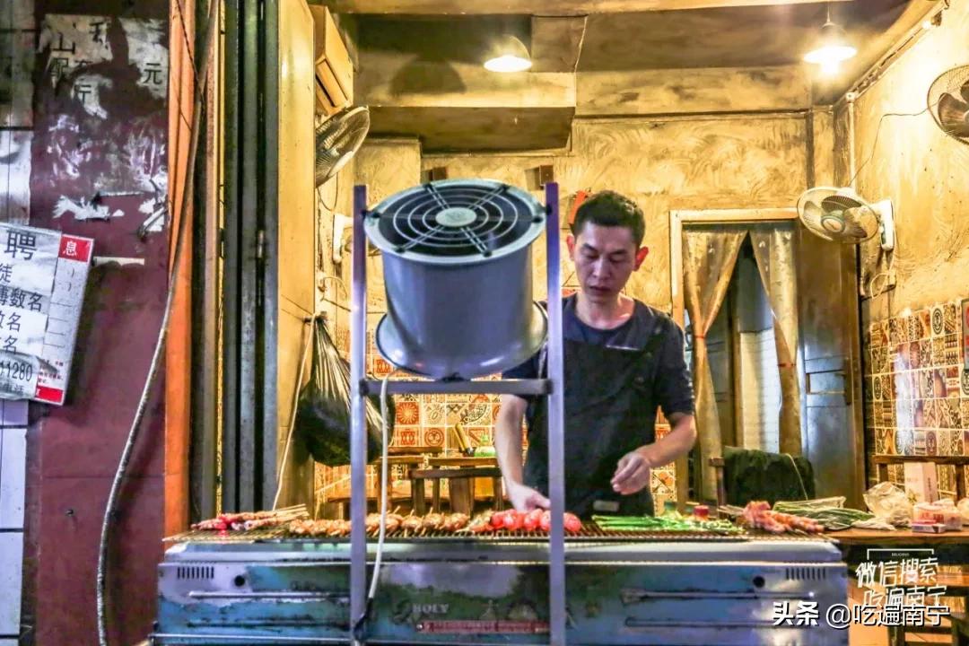 南宁东盟商务区烧烤摊,南宁2021烧烤店铺排行榜前十名