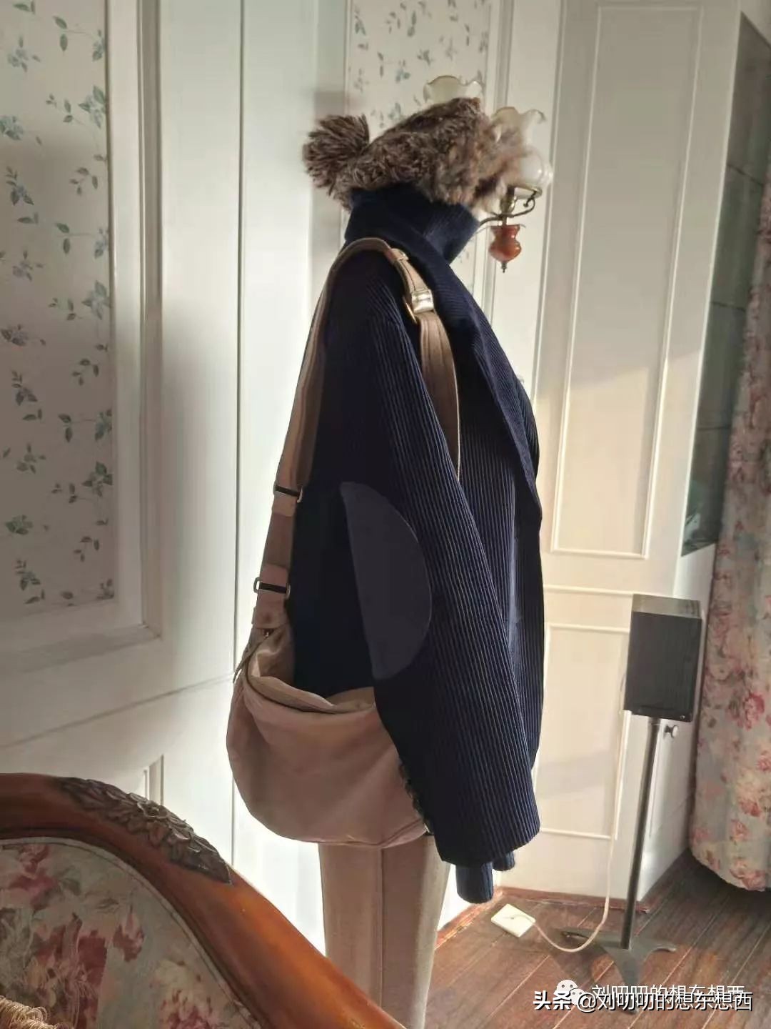 羊绒衫穿搭技巧秋冬,休闲装搭配冬款