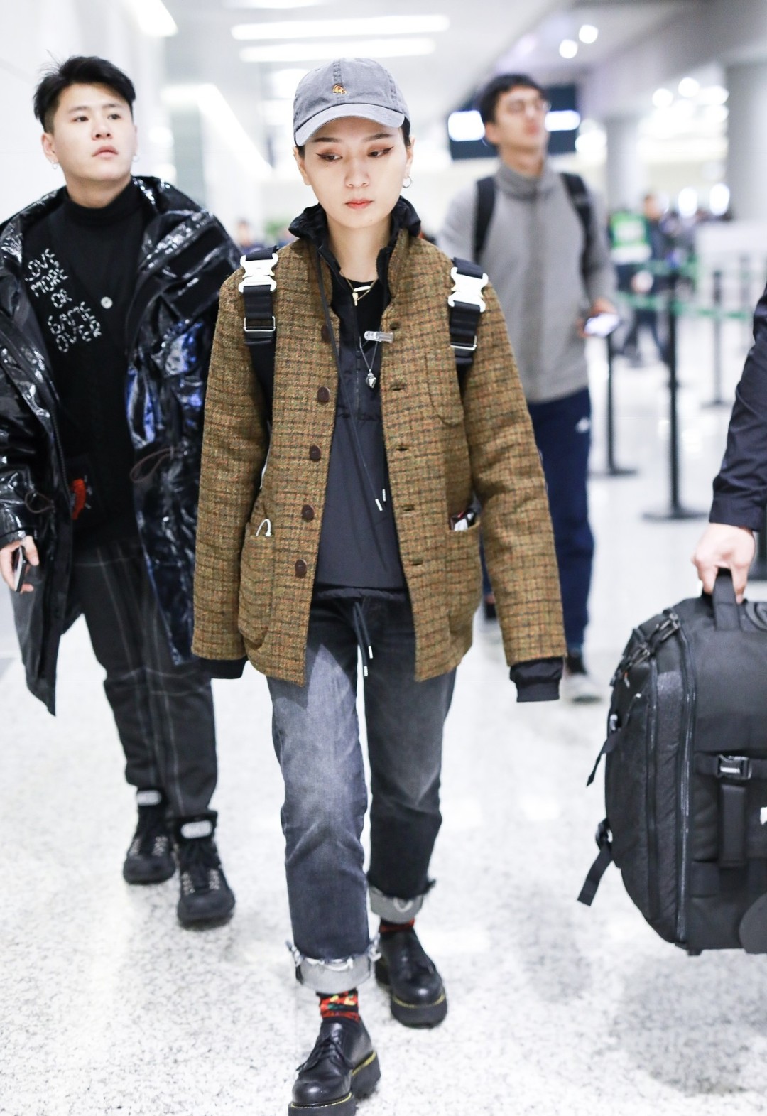 机场女王杨幂,机场女王戚薇杨幂