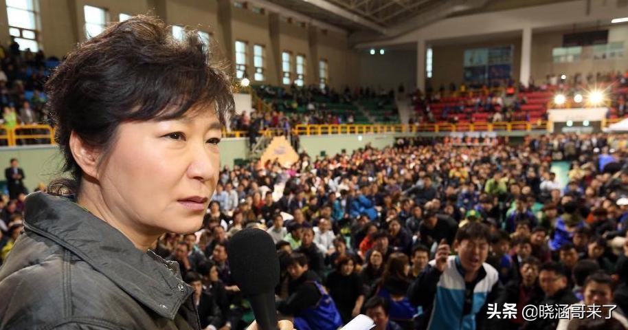 韩国世越号为什么学生不弃船,韩国世越号轮船事件