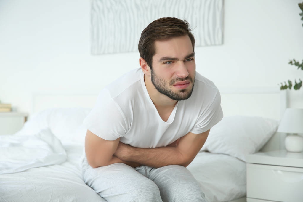 男性*处私**总是感觉湿湿的究竟是怎么回事？该怎么缓解？