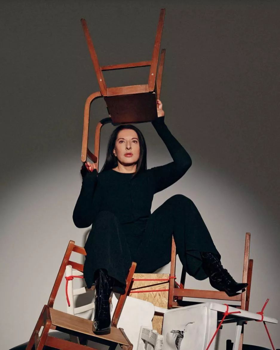 看见今年秋冬必入的第一双靴子，我方了……