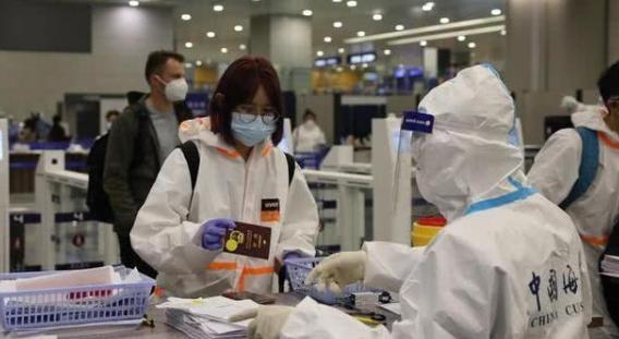 央视谈撤侨,撤侨令王宝强视频