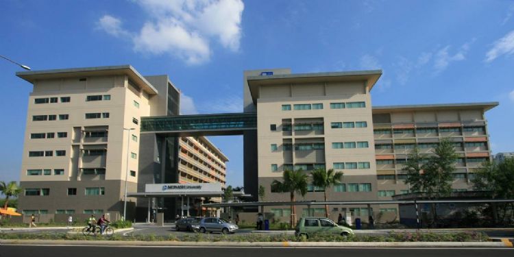 莫纳什大学在澳洲的哪个城市,莫纳什大学和墨尔本大学