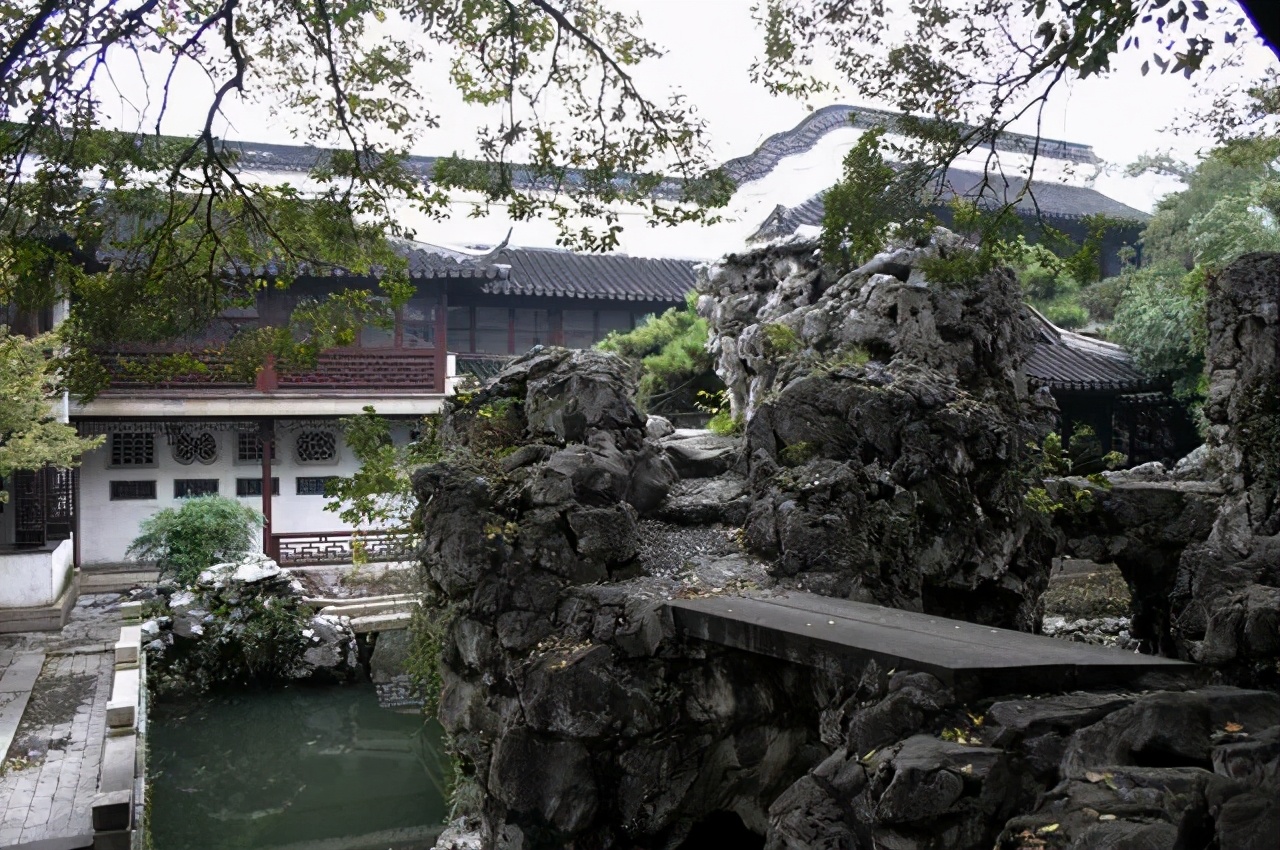 一花一木万般皆有情,一花一木皆是景歌名