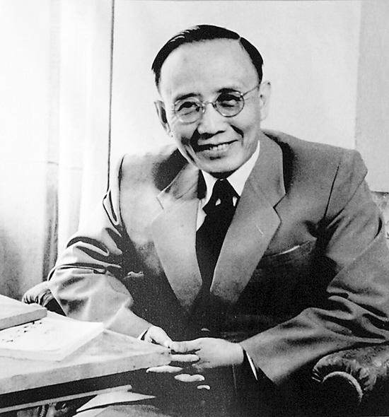 毛主席曾收到一位好友赠的一块腕表,一直戴在手上,直到76年逝世