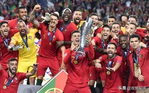 高清图片素材球星c罗,c罗和罗纳尔多谁的奖杯最多