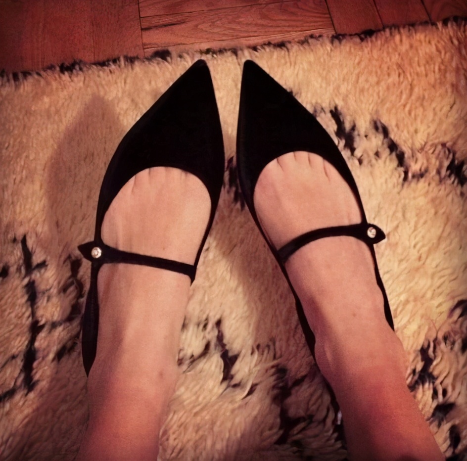 有哪些有品位又显得低调的高跟鞋,低调优雅高跟鞋