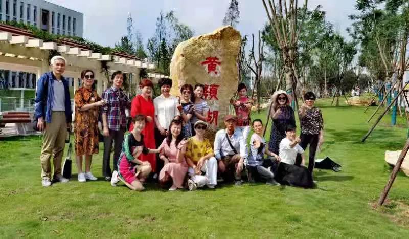 正在建设的大学新校区,一个非凡的学校