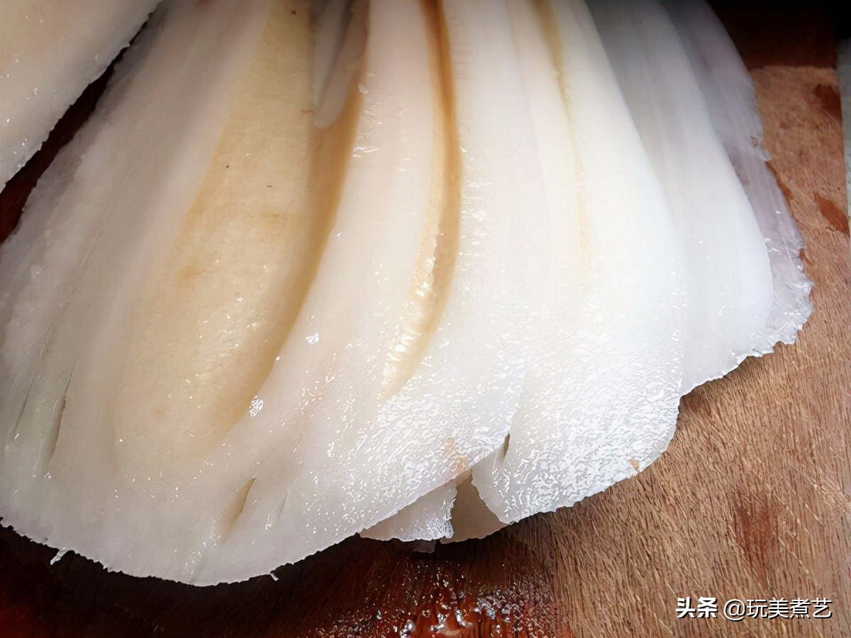 鱼籽嘎嘣脆,麻辣鱼籽藕片