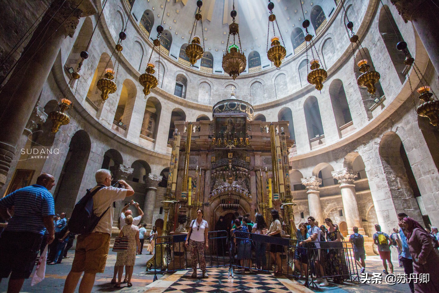 它是耶路撒冷最重要的圣地之一，相传耶稣复活的地方，因疫情关闭