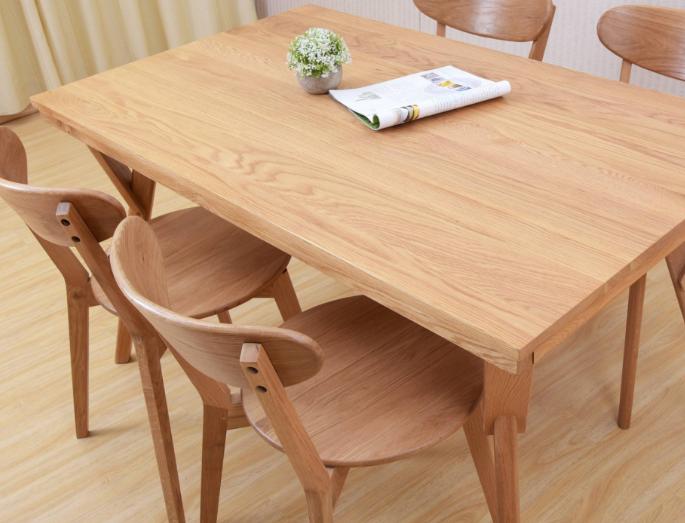 怎么选实木家具最好的方法,普通家庭买什么实木家具合适