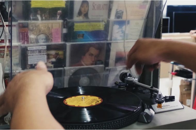 来这里，让我们一起重回唱片时代