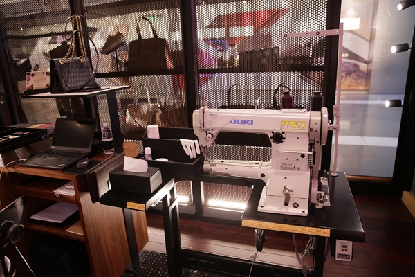 从门店运营细节看Coach成功转型“现代奢华”的奥妙