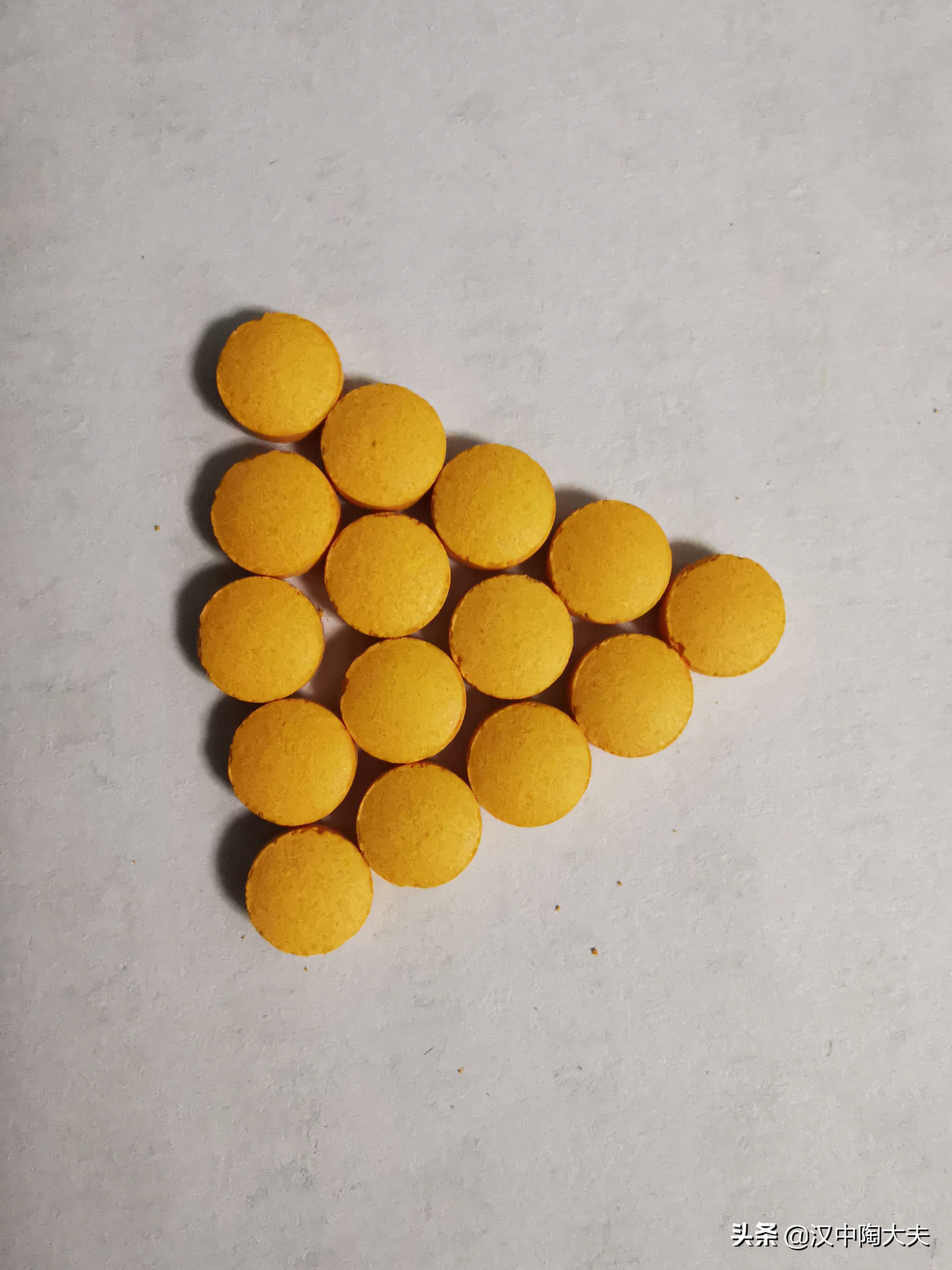 尿酸460到510怎么办,男性尿酸534严重吗要吃药降尿酸吗