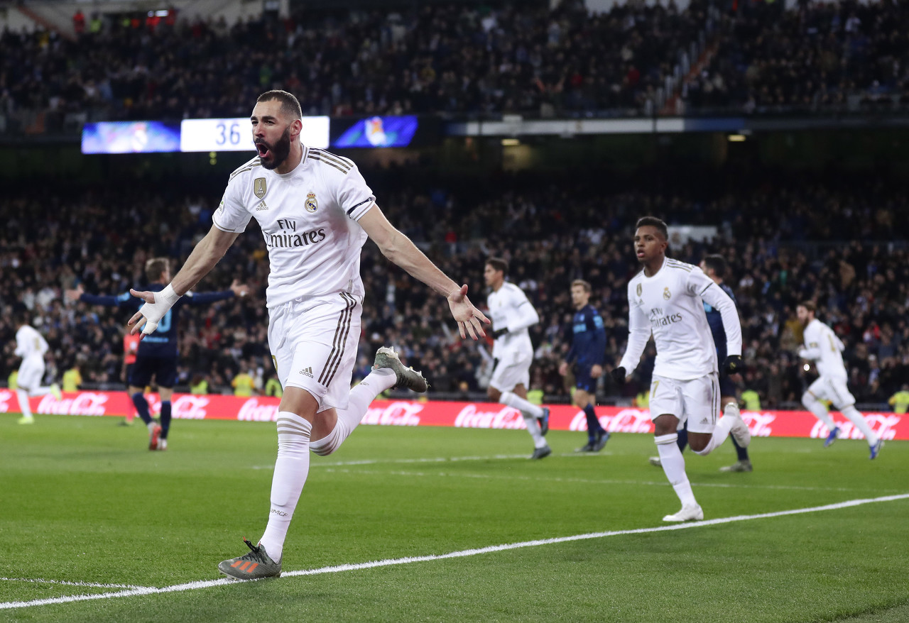 皇马致敬莫德里奇视频,皇马致敬纳瓦斯