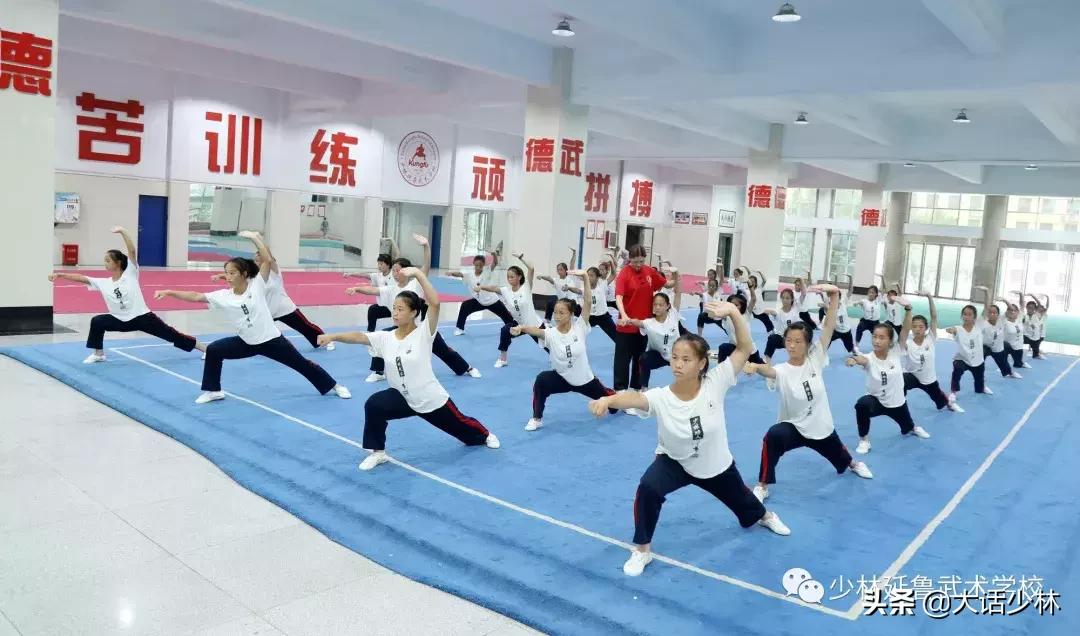 练武的姑娘们，就是这么飒