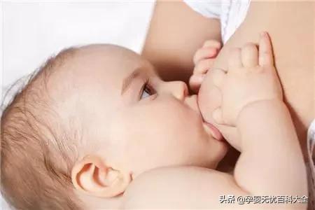 婴儿吃奶量少次数频繁,0-3个月内宝宝吃奶量和间隔时间表