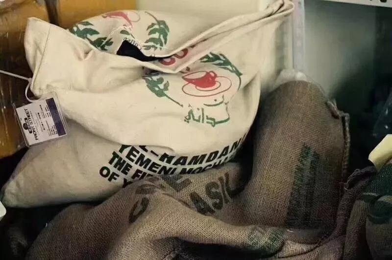 自己怎么在家做比较好喝的咖啡,自己如何在家做一杯摩卡咖啡