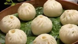 包子好吃诀窍牢记柔软筋道,包子捏不住老开口