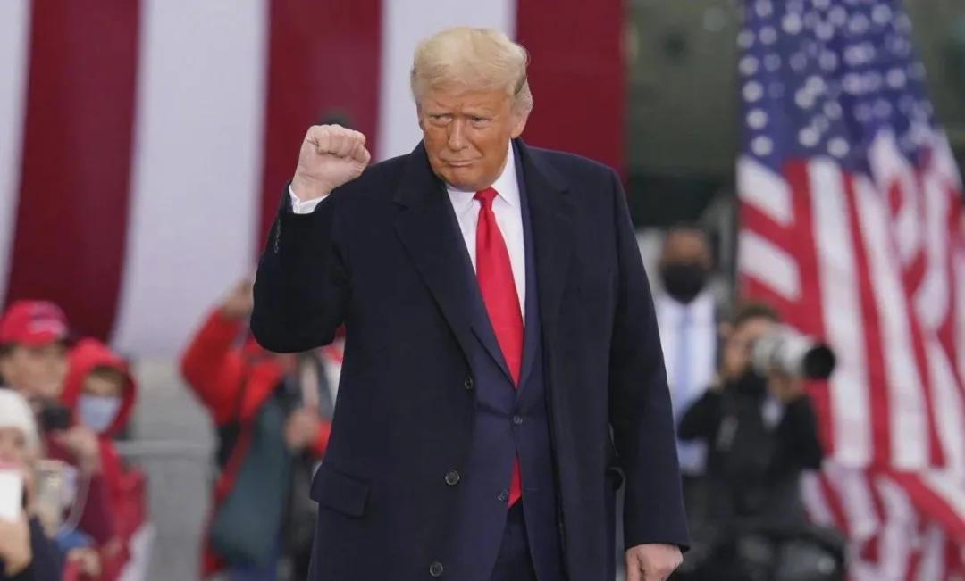 特朗普为三任美女老婆买大钻戒,可比竞选总统“认真”多了