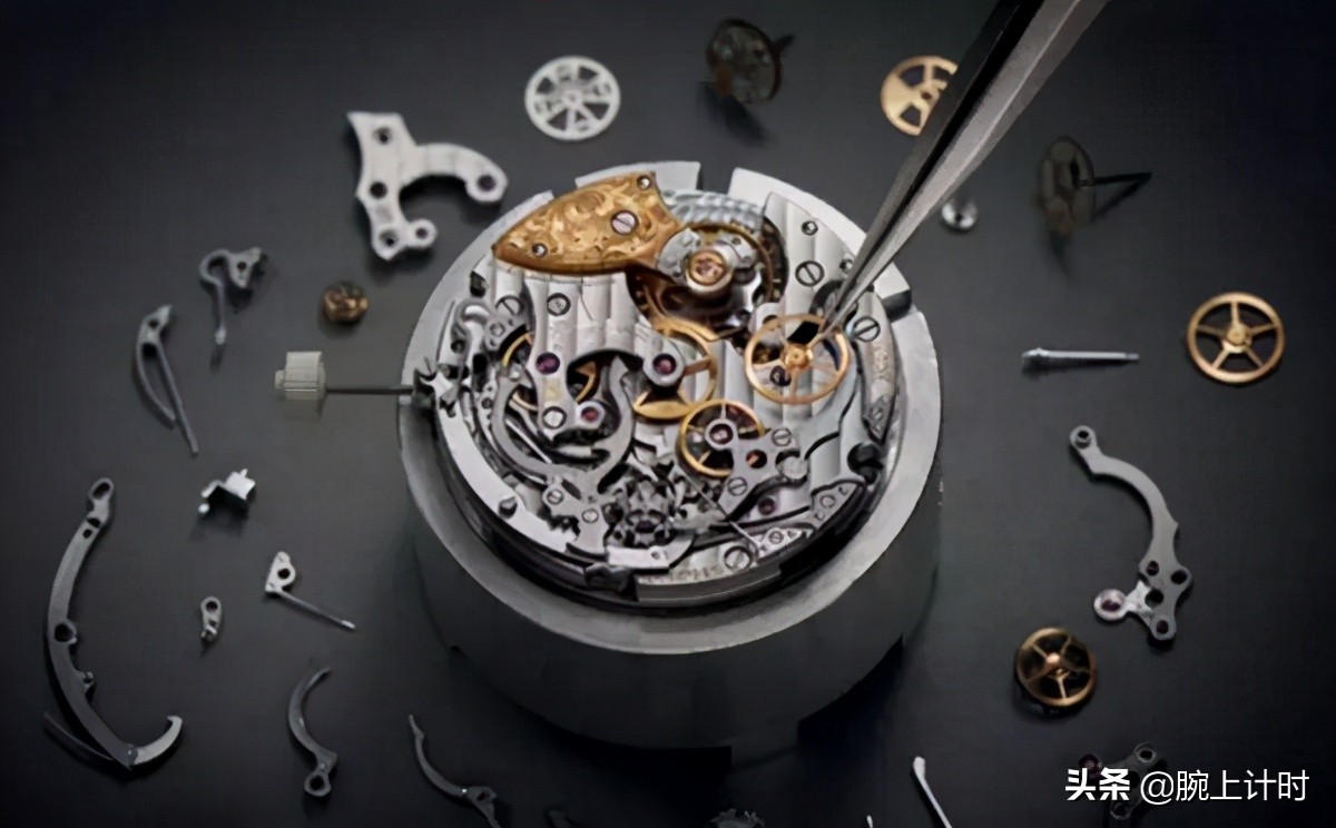 石英表和机械表保养区别,石英表跟机械表哪个好