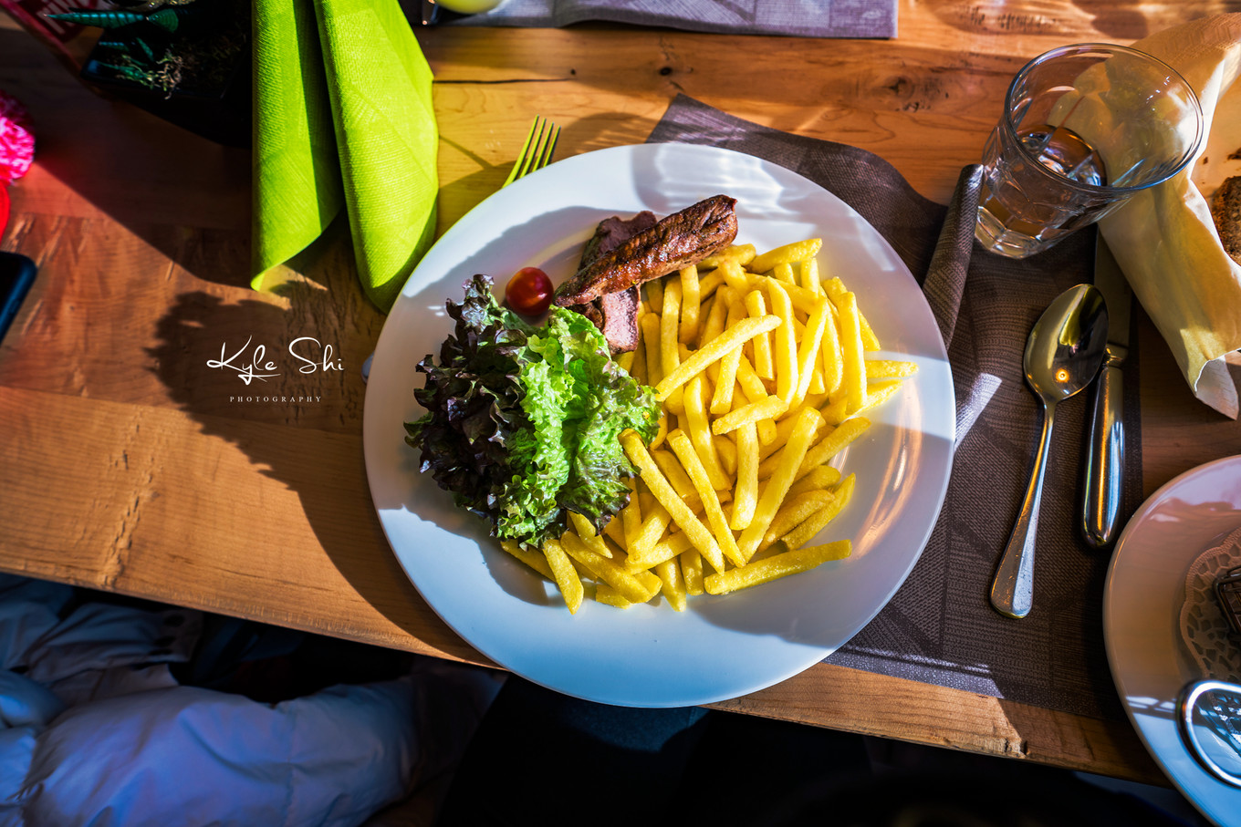 瑞士高山滑雪上演惊险与刺激,瑞士滑雪的真实感受