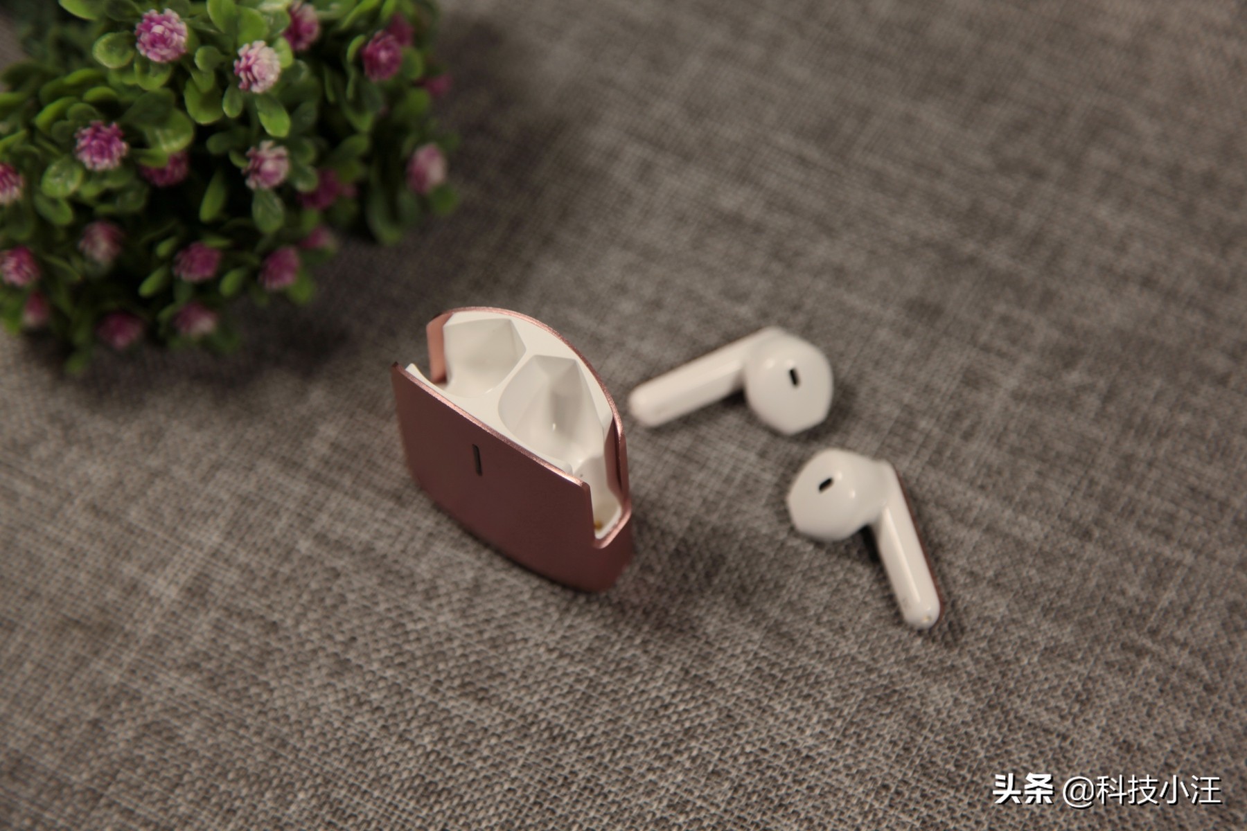 高端蓝牙耳机tws5,蓝牙耳机测评tws5