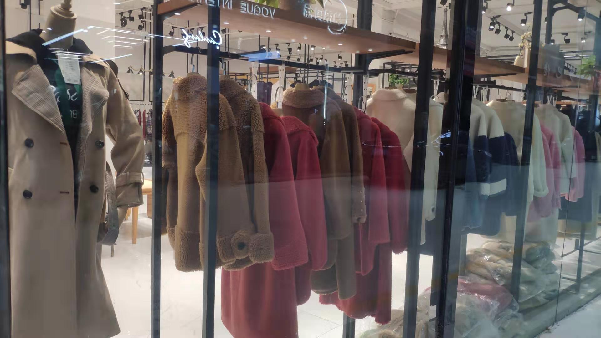 怎样做库存尾货服装生意,服装尾货生意前景