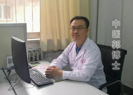 口干舌燥盗汗可以吃六味地黄丸吗,盗汗吃六味地黄丸还是知柏地黄丸