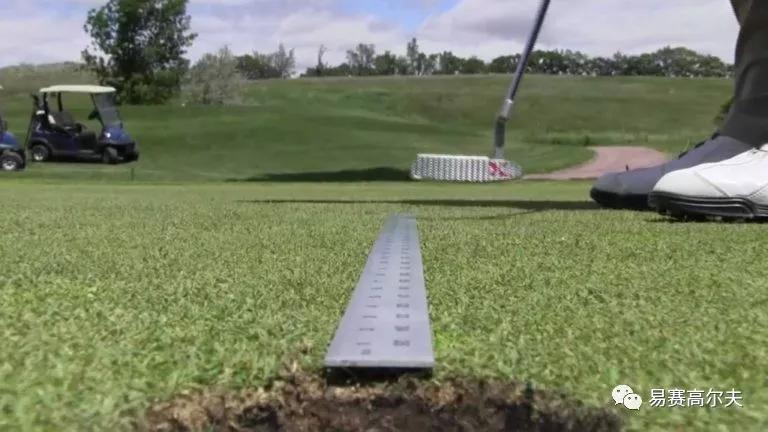 职业球手的推杆,到底比业余球手强在哪里?