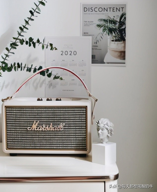 送女生什么礼物会开心,送女生什么礼物才能让她终身难忘