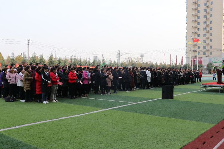 郑州新徽实验学校直播,郑州新徽实验学校喜迎元旦