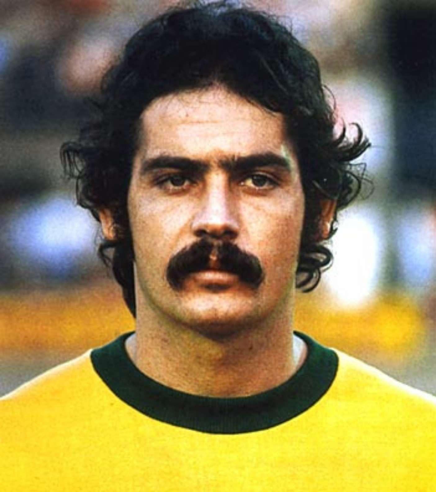 牛尾巴过人罗纳尔多,巴西桑巴称霸世界杯