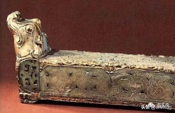 古玉孔道内外包浆沁色一致,古玉有沁色好还是无沁色好